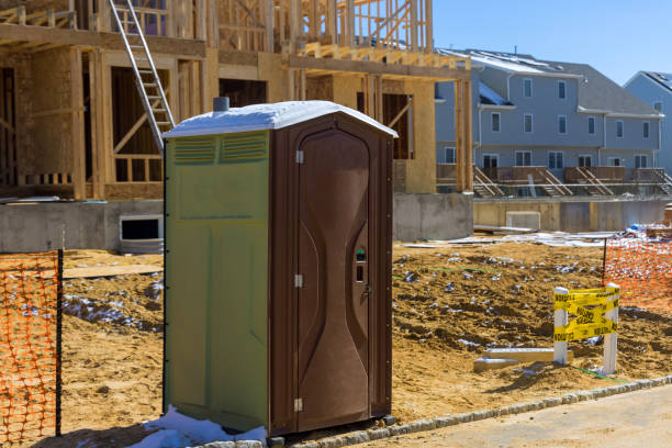 Best Portable toilet rental cost  in Raeford, NC